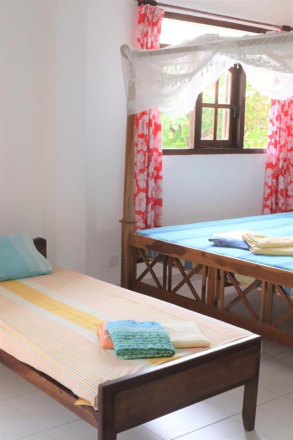Long Beach Guest House Hikkaduwa Eksteriør bilde