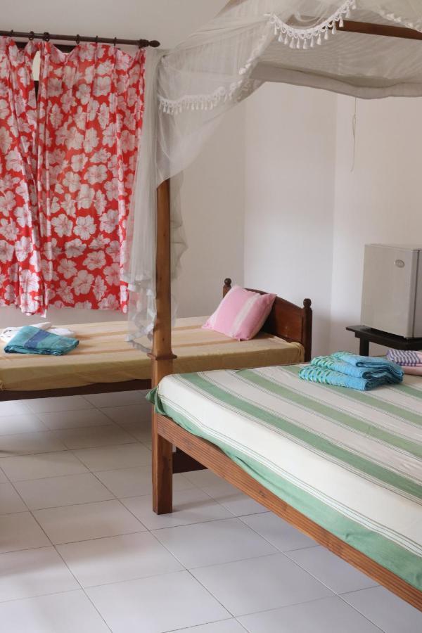 Long Beach Guest House Hikkaduwa Eksteriør bilde
